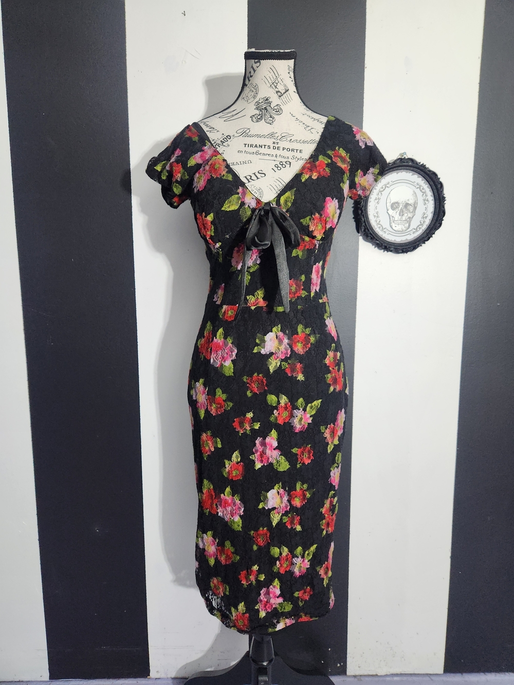 Bettie Page Black Floral Tie-Front Midi Dress with Pink & Red Blooms